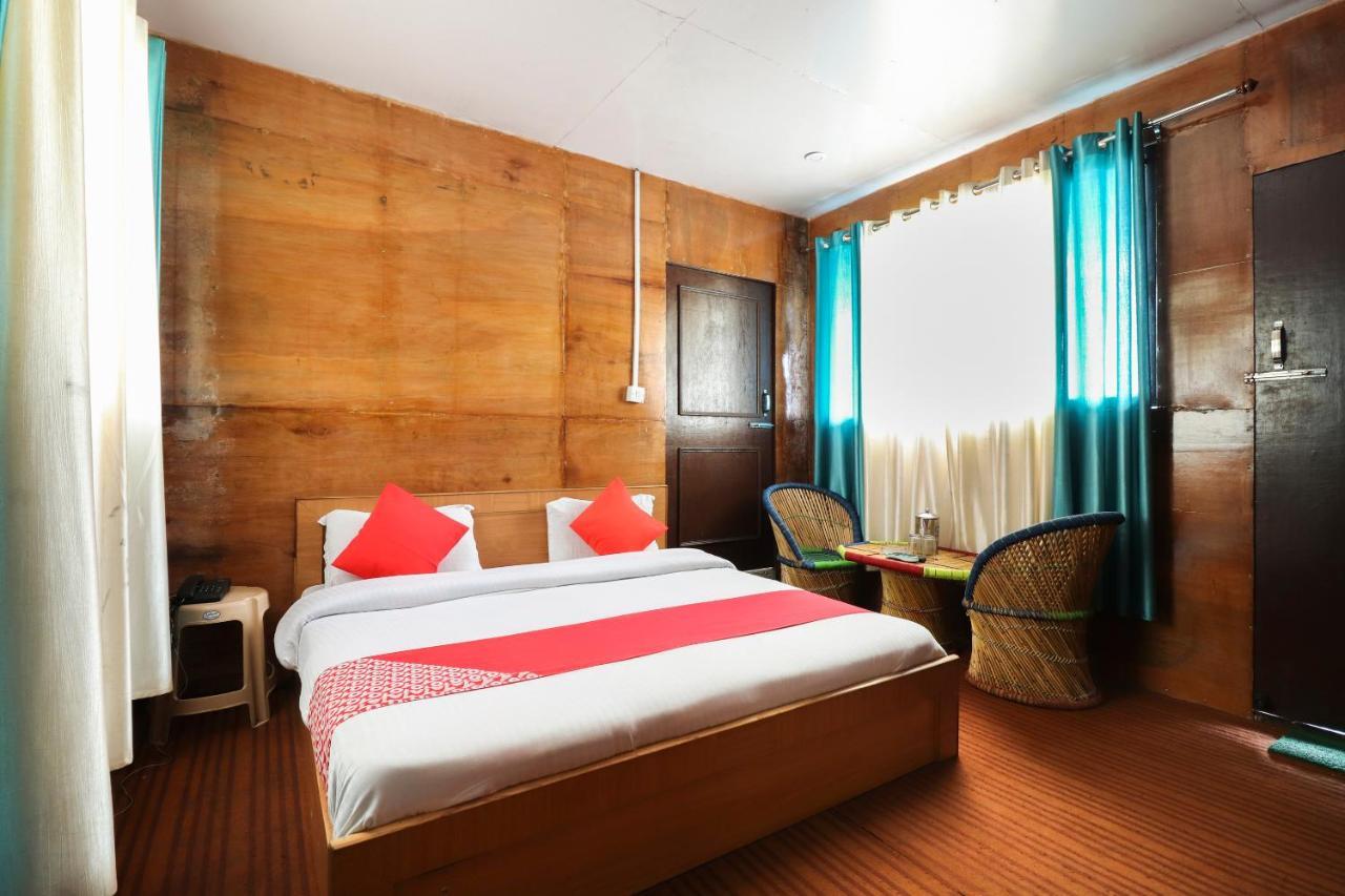 Silver Dew Resorts And Restaurant Dhanaulti Exterior photo