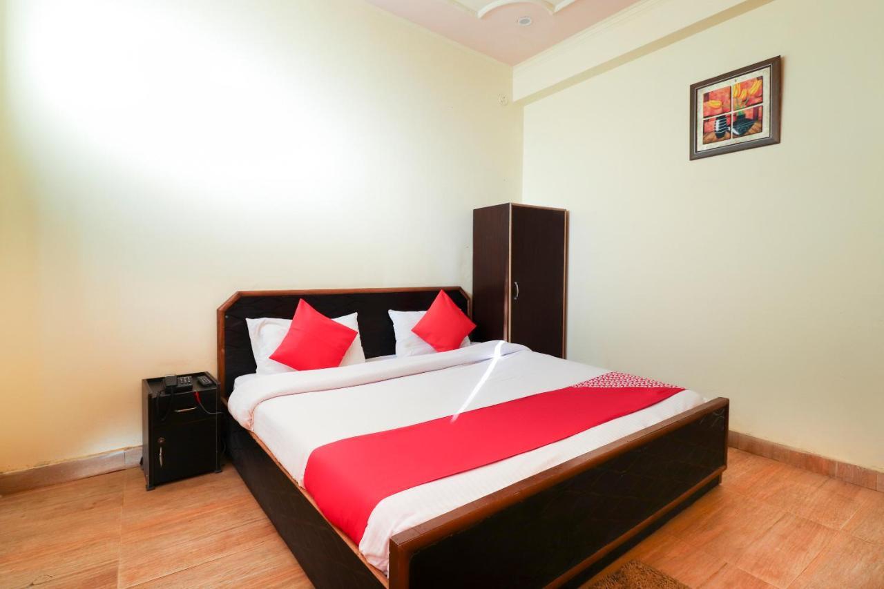 Silver Dew Resorts And Restaurant Dhanaulti Exterior photo